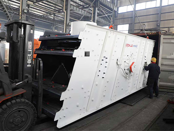 100-150t/移動(dòng)破碎線發(fā)往幾內(nèi)亞